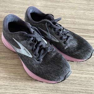 Brooks Women’s running shoe